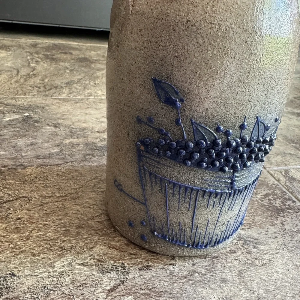 Vintage Rare Stoneware Salmon Falls Pottery Milk Jug Crock Blueberry Basket